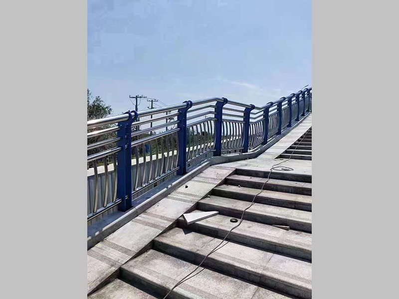 桥梁护栏